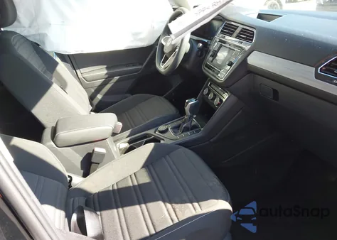 2022 Volkswagen Tiguan 2.0T S из США, поврежденный, VIN 3VV0B7AXXNM176137